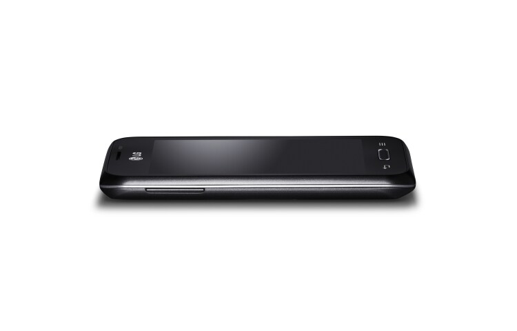 LG L40, smartphone con pantalla IPS de 3,5'', Android 4.4 Kit Kat, procesador Dual Core de 1.2 GHz, cámara de 3MP y batería de 1540 mAH, LGD160J