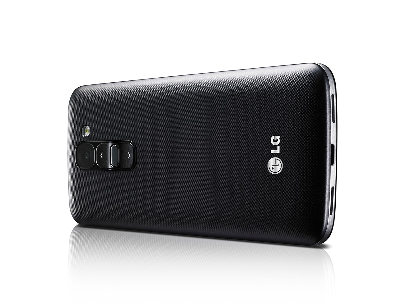 LG Smartphone Android 3G con botón trasero, pantalla 4'7" IPS, procesador 1.2 GHZ Quad Core y batería de larga duración de 2.440 MAH, LGD618