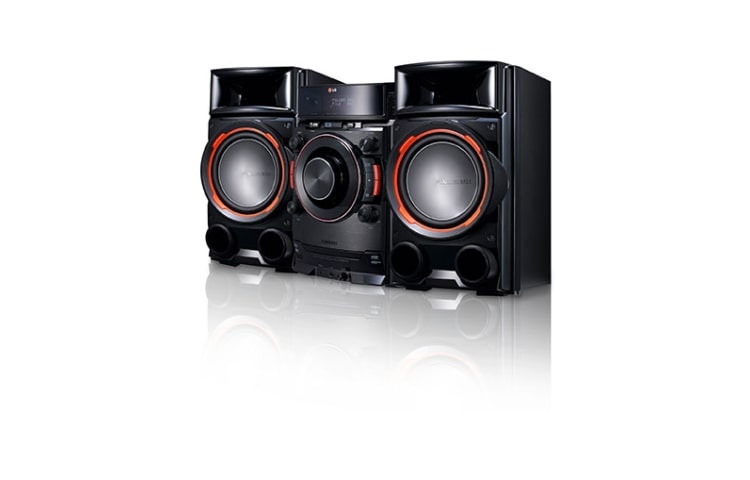 LG Minicomponente LG XBOOM con 800W RMS de Potencia, 2.0 canales. Bluetooth incorporado.\t\t\t\t, CM8330