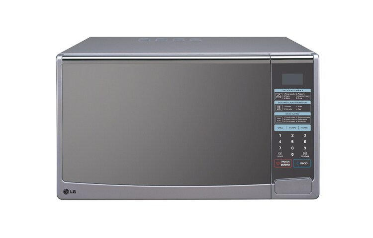 Vista frontal de ¡Cocina con LG y simplifícate la vida sin perder el Sabor, y descubre lo crujientes y saludables que pueden quedar tus alimentos! MH6549CR