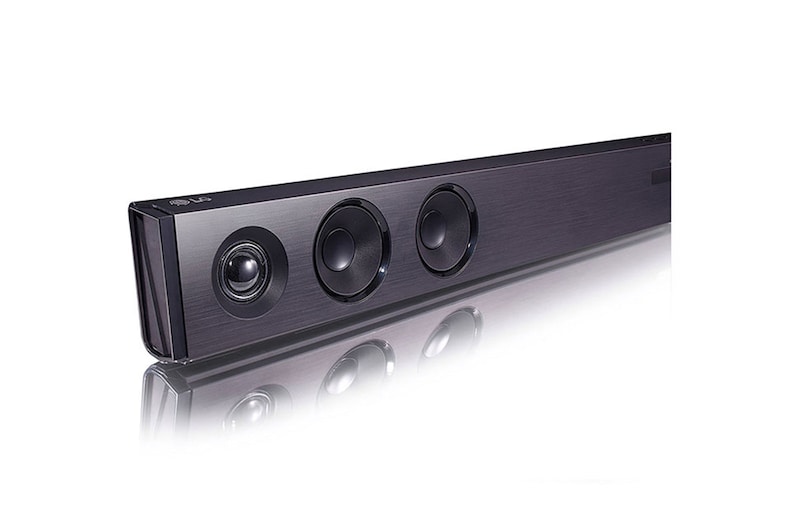 Primer plano del lado izquierdo con el logotipo de LG en la parte superior