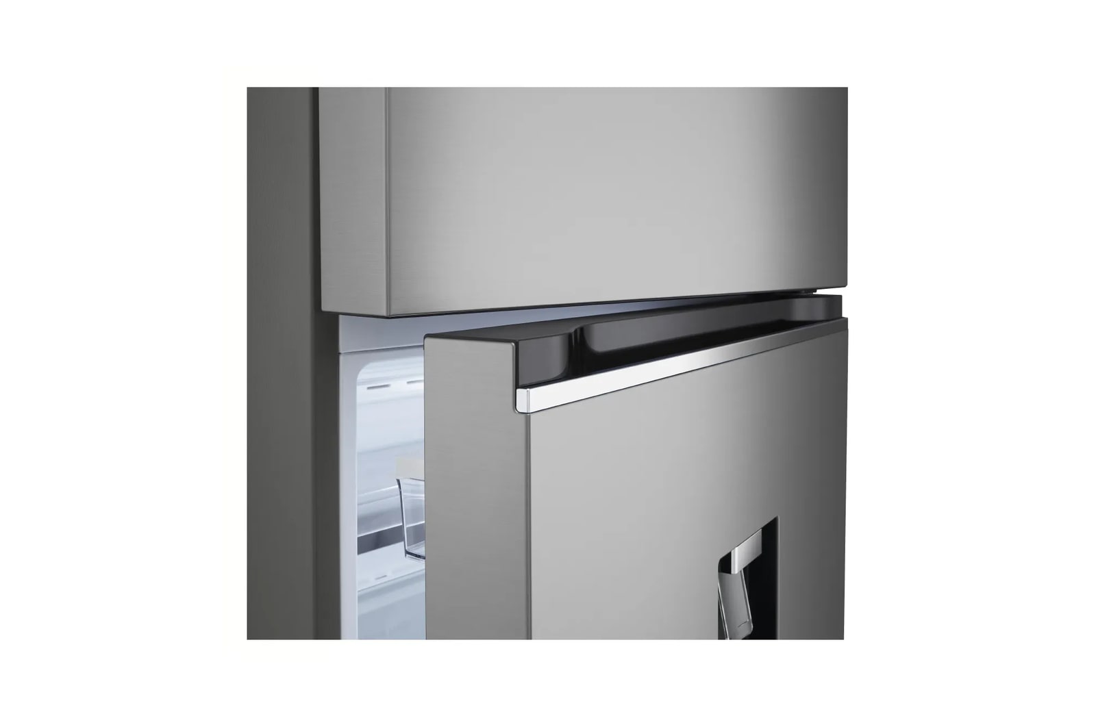 Puertas entreabiertas de la nevera LG VT40APYC