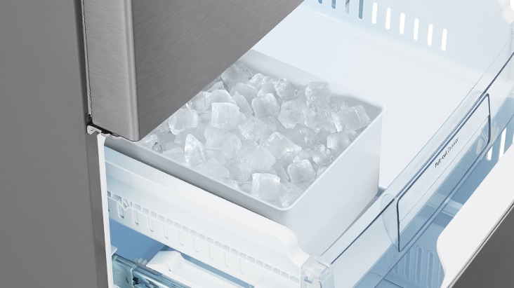 Vista del compartimento de hielo en la parte inferior del frigorífico.