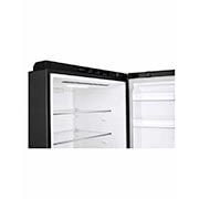 LG Nevera LG Bottom Freezer, 420lts, Tecnología NatureFRESH, Acabado Matte Black Steel, GB41WPT