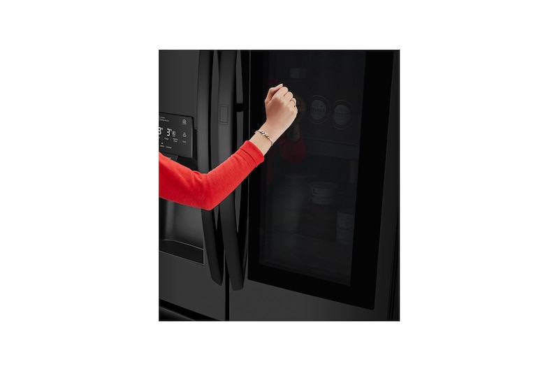 LG Nevecón LG InstaView Door-in-Door® Tipo Europeo 3 Puertas, capacidad 837 LTS, No Frost, Acabado Matte Black, Inverter Linear Compressor, LM80SXT