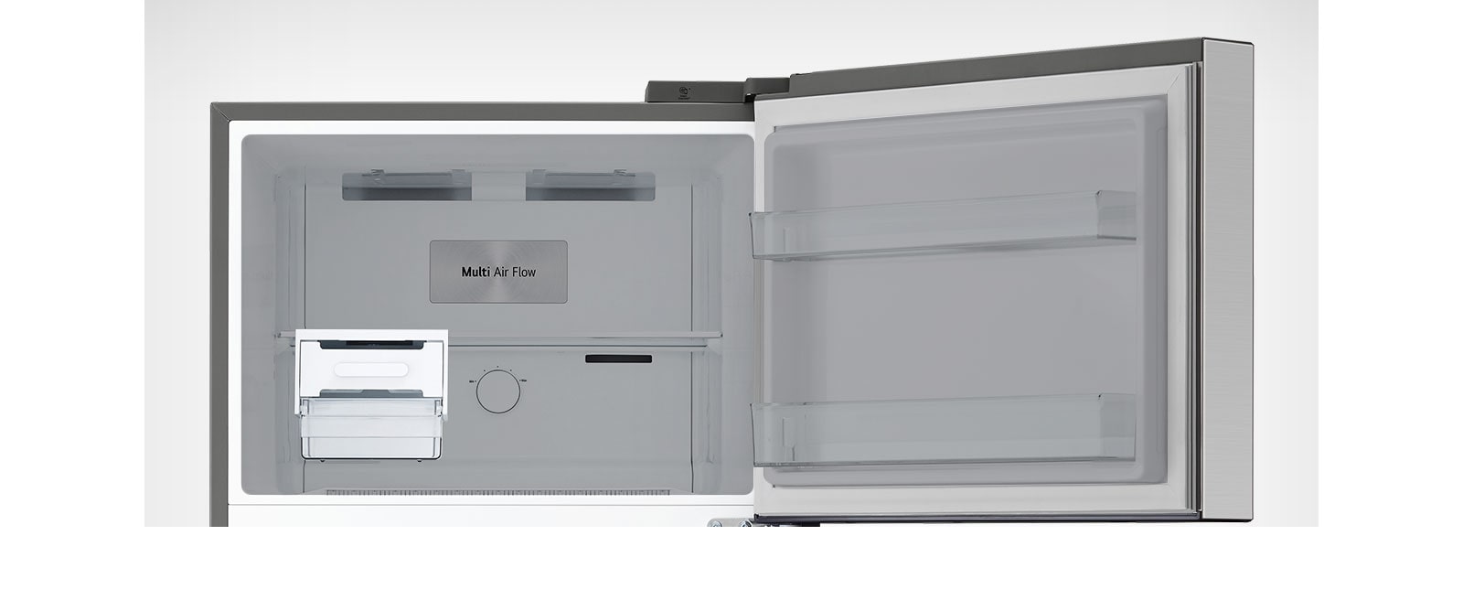 Imagen parte superior congelador donde se resalta el fabricador de hielo automatico