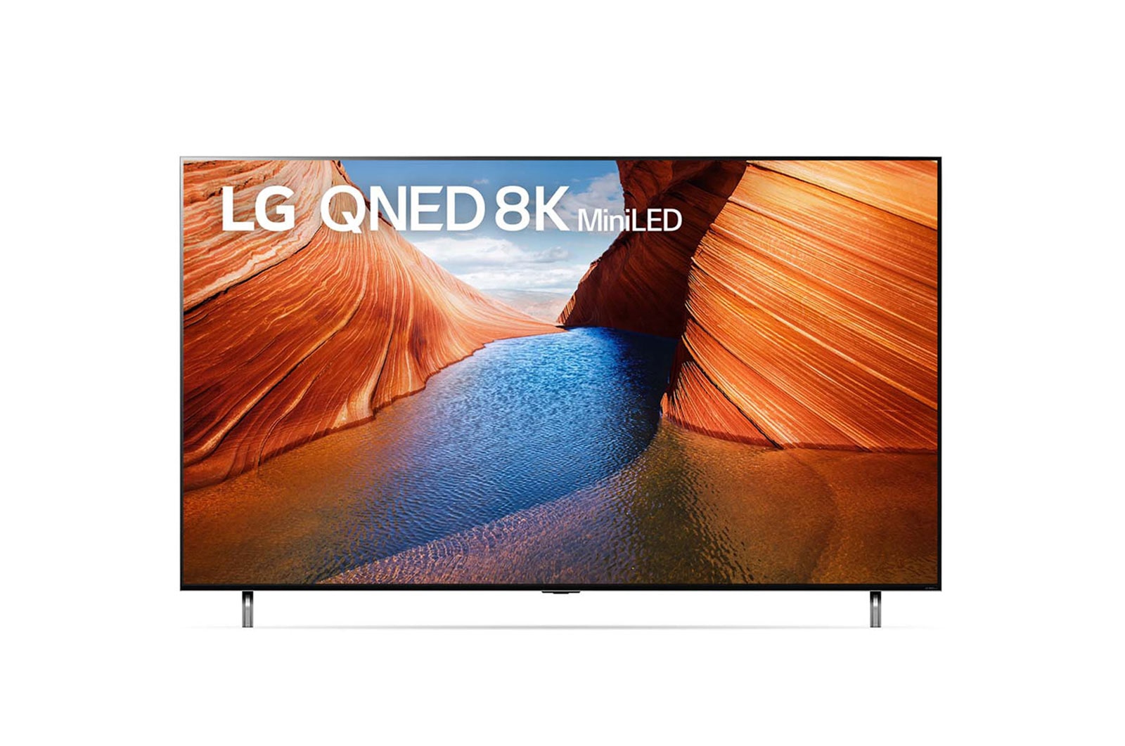 Una vista frontal del televisor LG QNED con una imagen de relleno y el logotipo del producto en