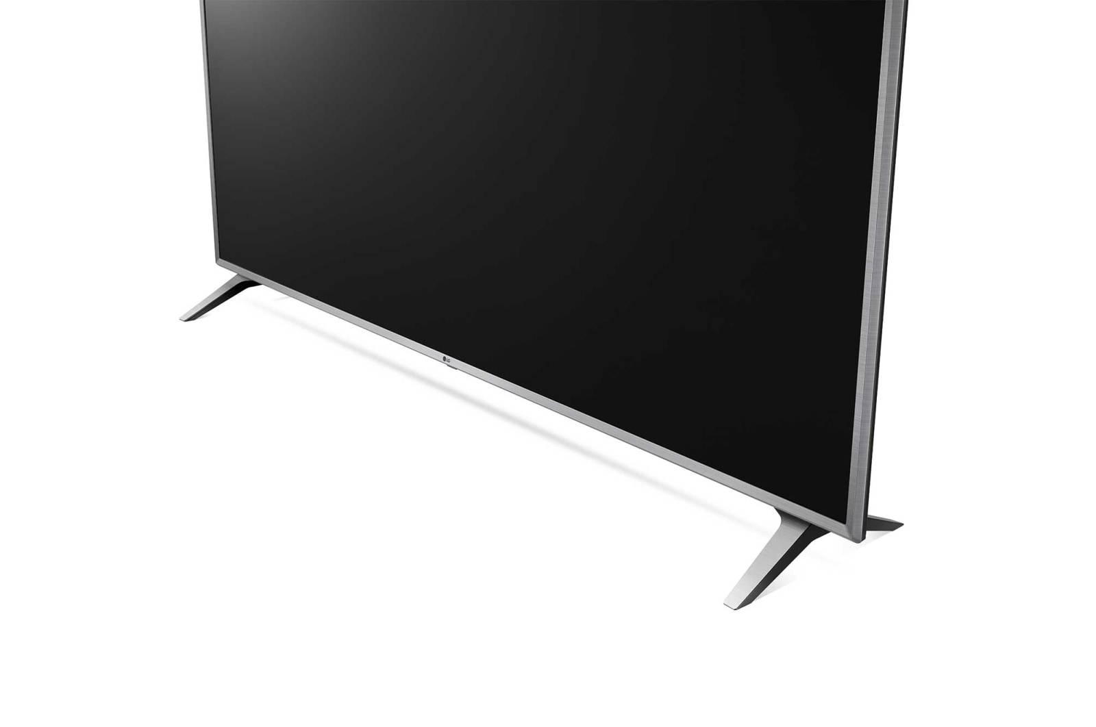 LG Televisor LED UHD - Con Inteligencia Artificial - Procesador Alpha 7 Gen2,  4K Cinema HDR - Dolby Atmos, 82UM7570PDB