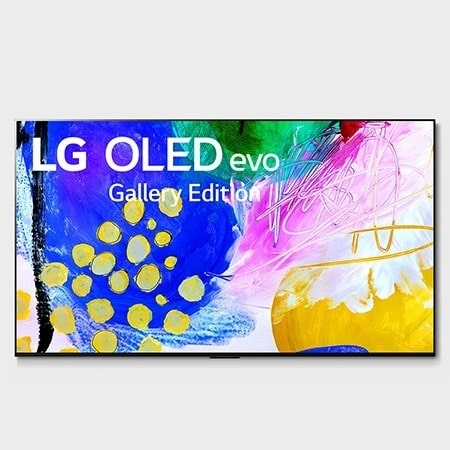 Vista frontal con LG OLED evo Gallery Edition en la pantalla