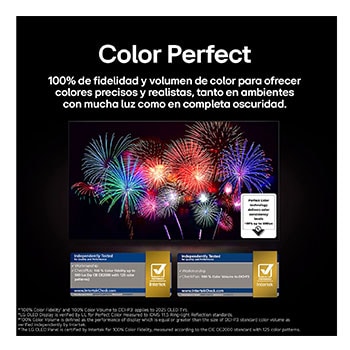 Sala de estar con una LG OLED TV color perfecto