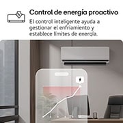 Aire acondicionado LG con la función de Control Proactivo de Energía. Un teléfono inteligente muestra un gráfico de energía con una alerta roja, gestionando el enfriamiento y los límites de energía.<br> Texto: "Control proactivo de energía. El control inteligente ayuda a gestionar el enfriamiento y establecer límites de energía."