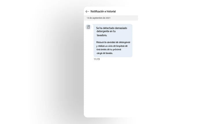 La imagen muestra la pantalla ThinQ Care de la aplicación LG ThinQ con varios mensajes de alerta.
