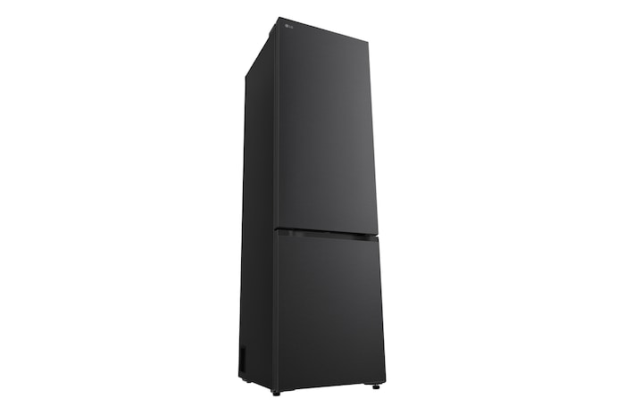 Lower view of LG fridge freezer (GBBS726BEV)