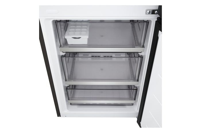 LG fridge freezer (GBBS726BEV) front view showing DoorCooling+™ vent