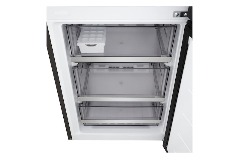 LG fridge freezer (GBBS726BEV) front view showing DoorCooling+™ vent