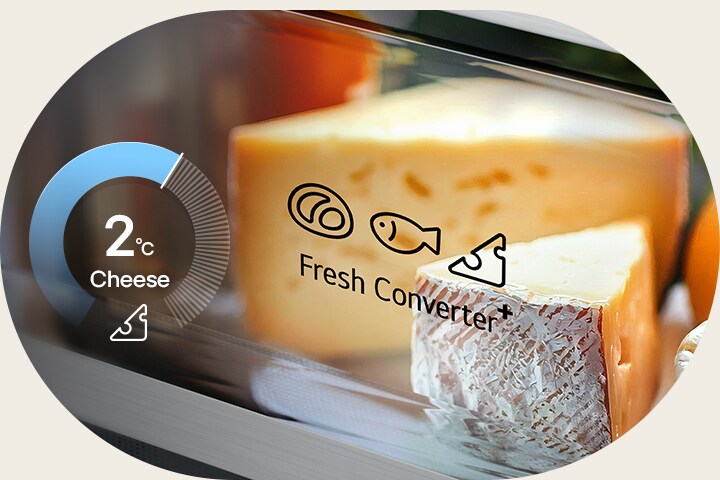 Kombinované chladničky LG (GBBW726AEV) s kruhovým grafem zobrazujícím 2 °C vlevo a čerstvý sýr uložený v boxu Fresh Converter vpravo.