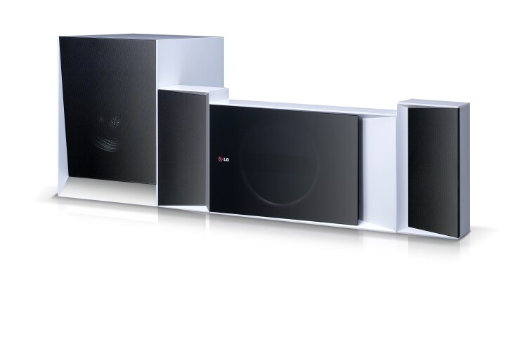 Čelní pohled na 2.1 kanálový 3D Blu-ray systém domácího kina, Smart TV, DLNA, Wi-fi, Wi-fi Direct, hudební výkon 400W BH5330F