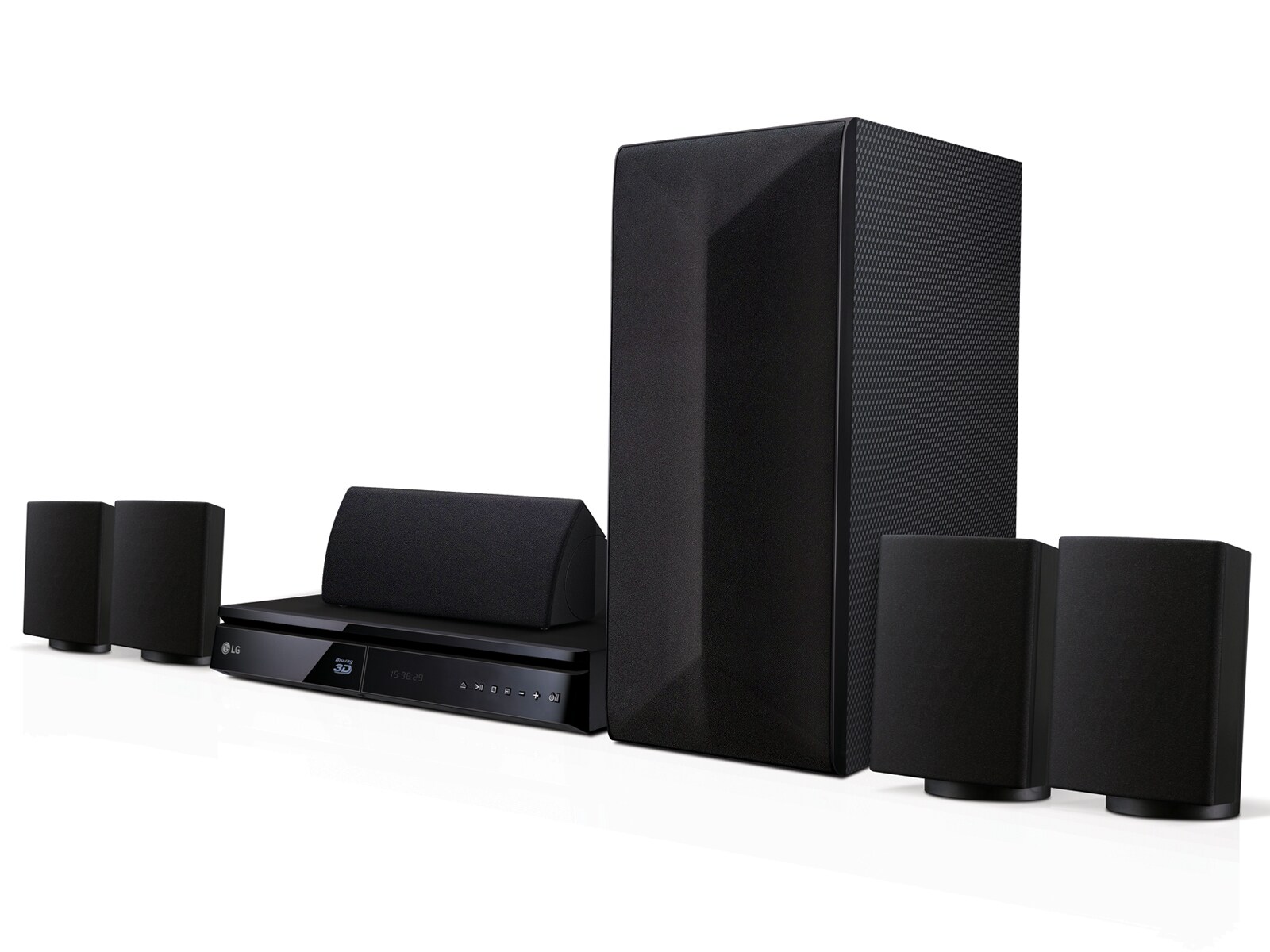 LG 3D Blu-ray™ / DVD Home Theater System, LHB625