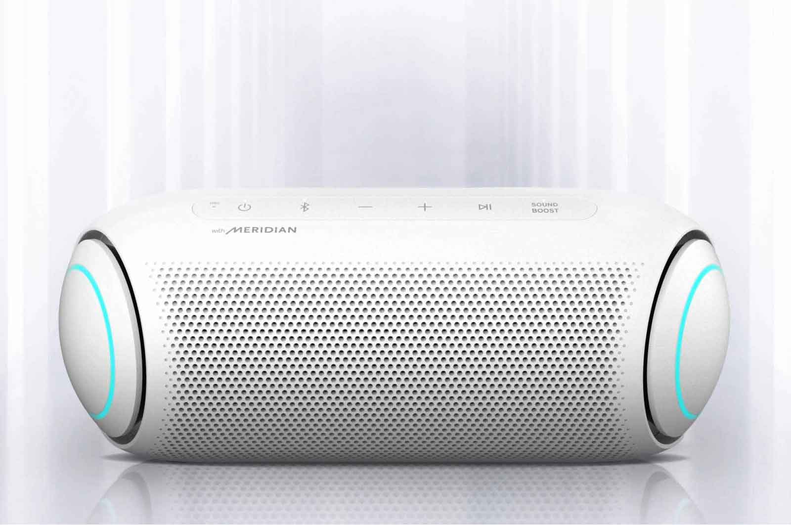 Čelní pohled na LG XBOOM Go PL7W Bluetooth reproduktor PL7W