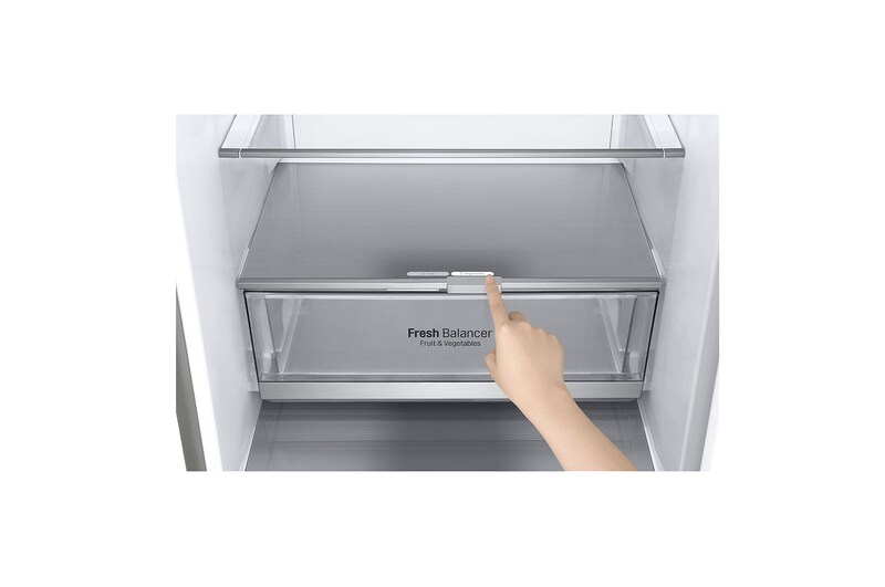 LG E | Hrubý objem 374 l | 273 kWh/rok | LG Lineární invertorový kompresor | LG Total No Frost | DoorCooling+™ | Vnější LED displej | ThinQ™ + WiFi, GBB71NSDZN