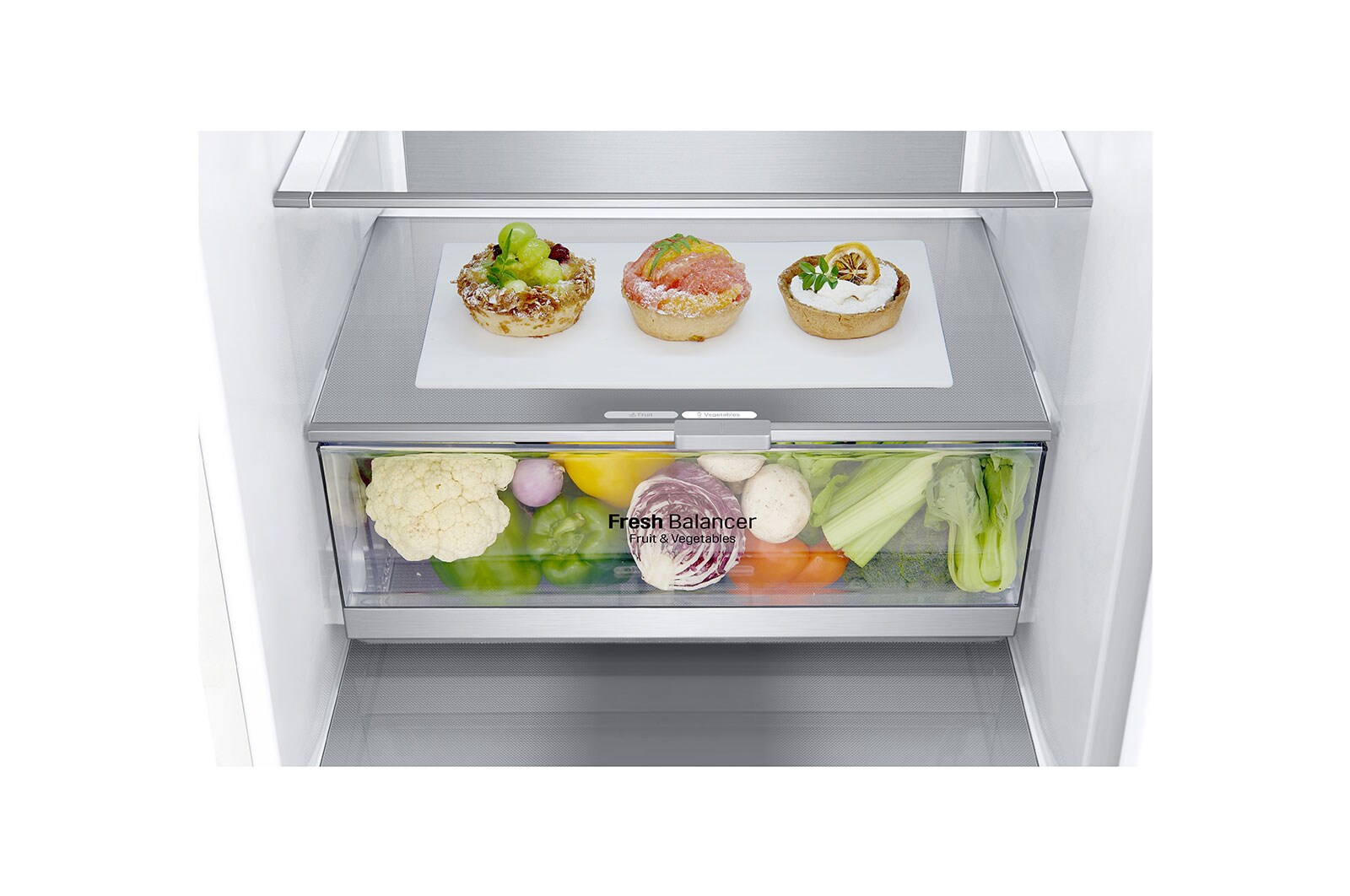 LG Kombinovaná chladnička LG | C (v rozsahu A až G) | Hrubý objem 374 l | 171 kWh/rok | Lineární kompresor | Total no frost™ | Door cooling+™ | Fresh Balancer, GBB71SWVCN