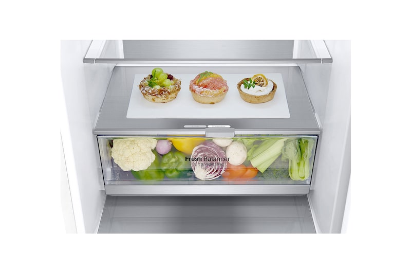 LG Kombinovaná chladnička LG | C (v rozsahu A až G) | Hrubý objem 374 l | 171 kWh/rok | Lineární kompresor | Total no frost™ | Door cooling+™ | Fresh Balancer, GBB71SWVCN