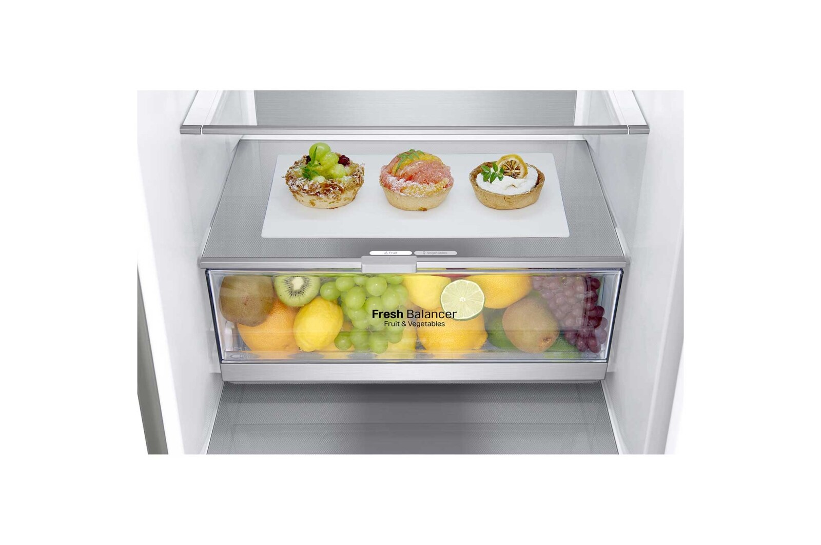 LG ﻿Kombinovaná chladnička | C (v rozsahu A až G) | Hrubý objem 419 l | 172 kWh/rok | LG Lineární kompresor | Multi Air Flow | Smart Diagnosis™ | Door cooling | Metal Fresh, GBB72NSVCN