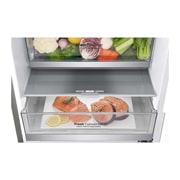 LG ﻿Kombinovaná chladnička | C (v rozsahu A až G) | Hrubý objem 419 l | 172 kWh/rok | LG Lineární kompresor | Multi Air Flow | LG ThinQ + WiFi | Door cooling | Metal Fresh, GBB72SAUCN