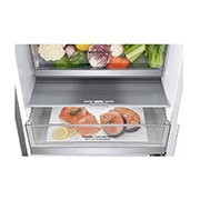 LG ﻿Kombinovaná chladnička | C (v rozsahu A až G) | Hrubý objem 419 l | 172 kWh/rok | LG Lineární kompresor | Multi Air Flow | Smart Diagnosis™ | Door cooling, GBB72SAVCN
