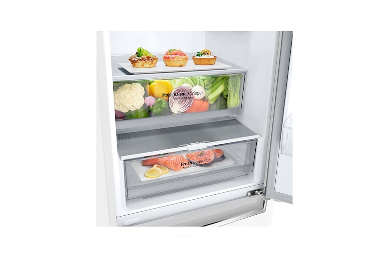 LG ﻿Kombinovaná chladnička | C | Hrubý objem 419 l | 172 kWh/rok | LG Smart invertorový kompresor | LG Total No Frost | DoorCooling+™ | Vnější LED displej | LG ThinQ + WiFi, GBP62SWXCC