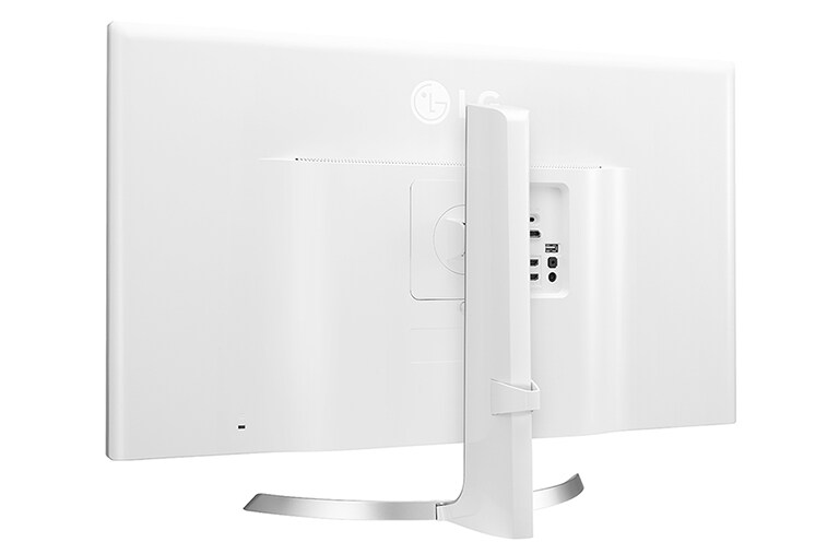 LG 32" | 4K monitor | 16:9 | UHD | IPS Displej | Reproduktory | USB Type-C, 32UD89-W