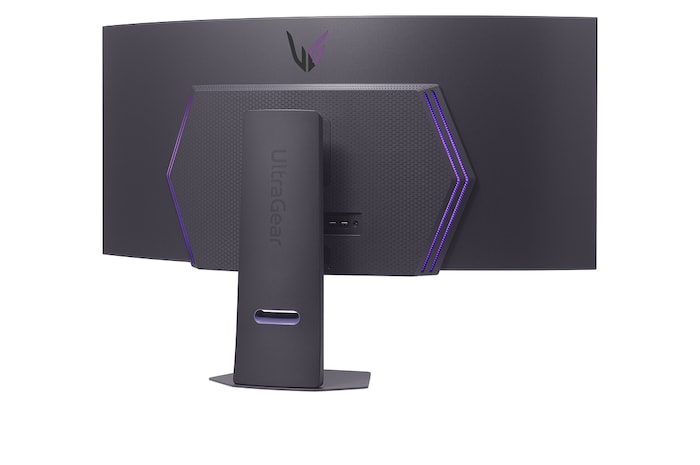 pohled na monitor zepředu se sníženým stojanem