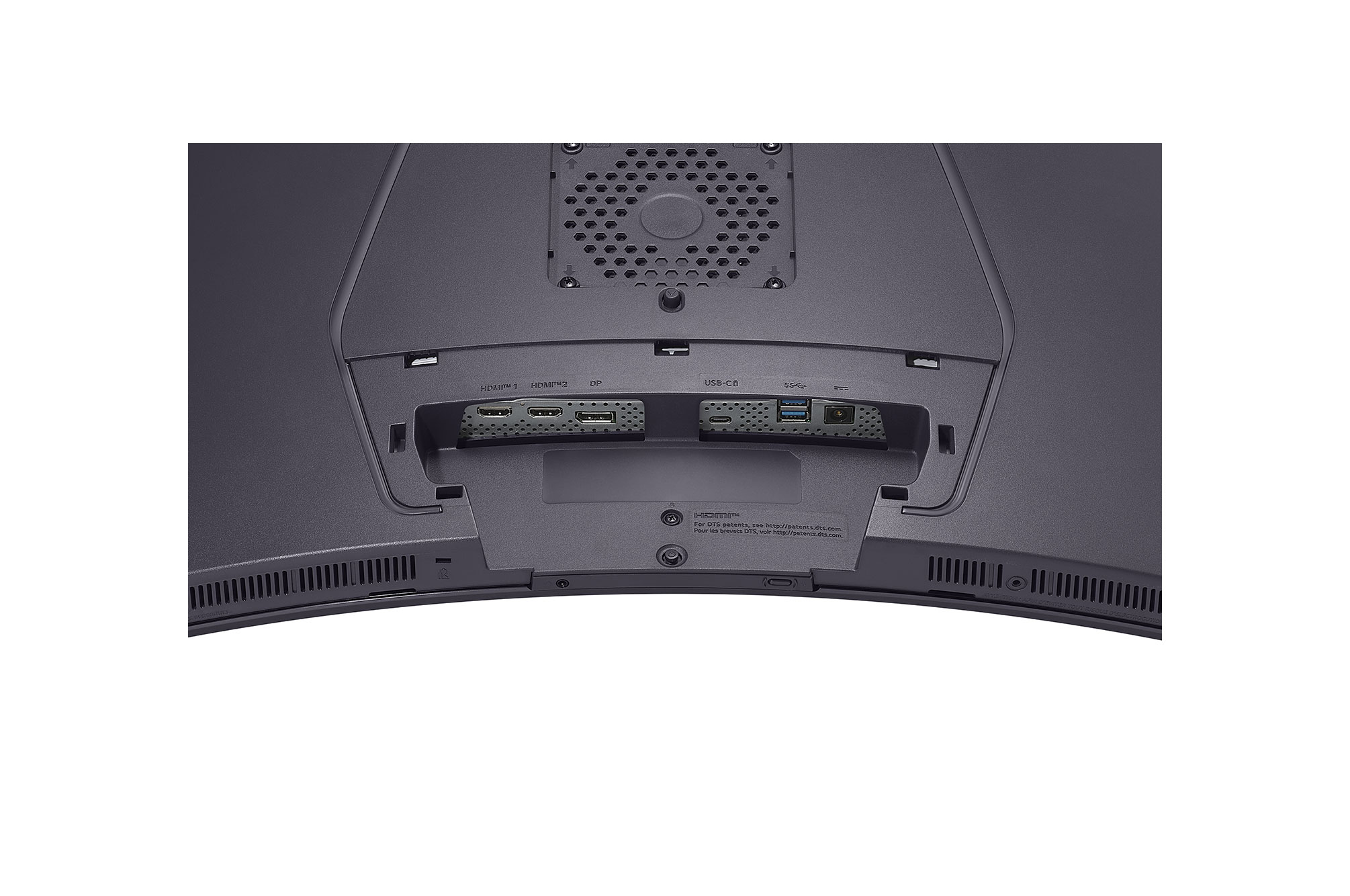 pohled na monitor zepředu se sníženým stojanem