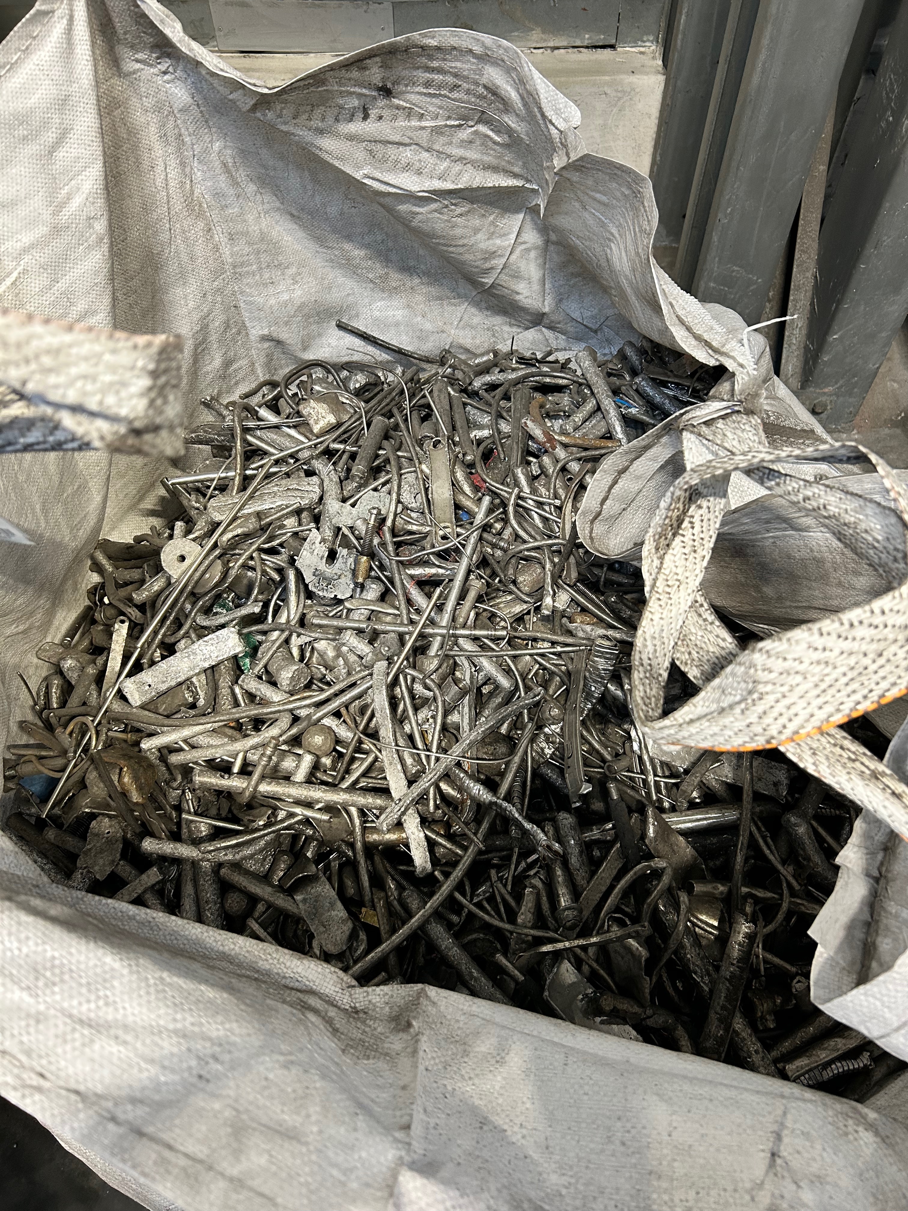 LG nadále podporuje environmentální vzdělávání a významně rozšiřuje své aktivity v edukačním projektu Recyklohraní aneb Ukliďme si svět