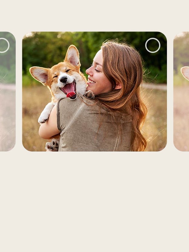 Bildschirm eines Benutzers, der den Personalisierungsprozess des AI Picture Wizard durchläuft. Es werden Bilderserien angezeigt, in denen die Auswahl des Benutzers hervorgehoben wird. Ein Ladesymbol erscheint und ein Landschaftsbild wird von links nach rechts verbessert.