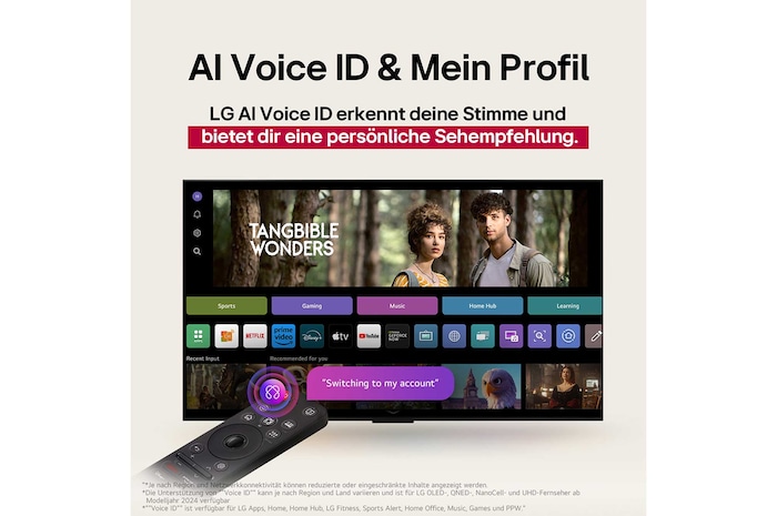 Ein Wohnzimmer mit einem an der Wand montierten LG OLED-Fernseher. Auf dem Fernseher ist eine Bergkette vor einem dunklen Abendhimmel voller Sterne zu sehen. Diese Szene ist in zwei Hälften geteilt. Die eine Seite zeigt eine trübe, graue Version der Landschaft mit der Bezeichnung Non Perfect Black Display. Auf der anderen Seite ist ein angenehmeres Bild mit einem größeren Dynamikbereich von Schwarz und Weiß zu sehen. Dies ist mit Perfect Black Display gekennzeichnet. Auch die Logo-Zertifizierung ist sichtbar: Perfect Black Technology liefert Schwarzwerte von 0,24 nit oder weniger bis zu 500 Lux.