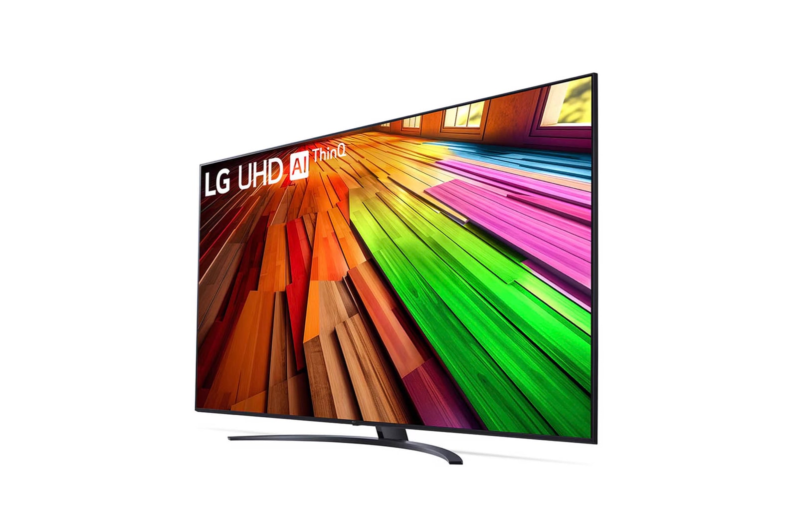 Schräg linke Vorderansicht des LG UHD AI ThinQ 4K UT81 Smart TV mit buntem Muster auf dem Bildschirm.