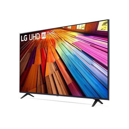 Schräg-vorne-links Ansicht des LG UHD AI ThinQ 4K UT80 Smart TV mit farbenfrohem Bildinhalt auf dem Display.