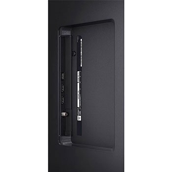 Nahaufnahme der seitlichen Anschlüsse des LG UHD AI ThinQ 4K UT80 Smart TV mit HDMI- und USB-Ports.