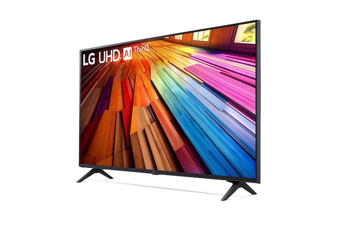 Leicht geneigte, nach links gerichtete Seitenansicht ansicht des LG UHD TV, UT80