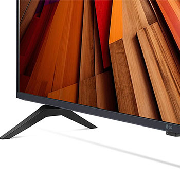 Nahaufnahme der Oberkante des LG UHD TV UT80