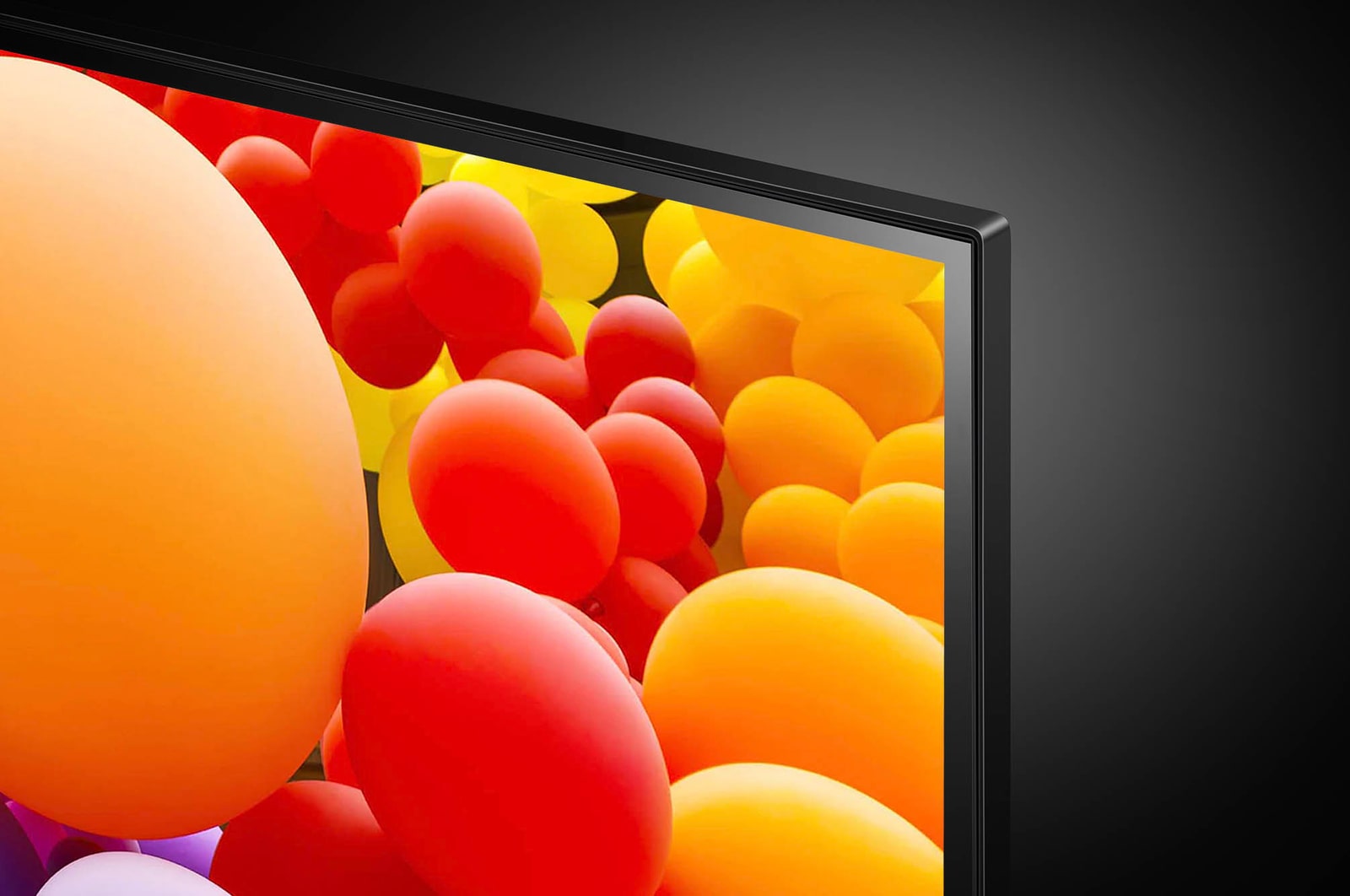 Nahaufnahme der oberen rechten Ecke des LG UHD AI ThinQ 4K UT73 Smart TV mit Fokus auf das Rahmendesign.