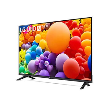 Linke schräge Frontansicht des LG UHD AI ThinQ 4K UT73 Smart TV mit bunter Benutzeroberfläche.