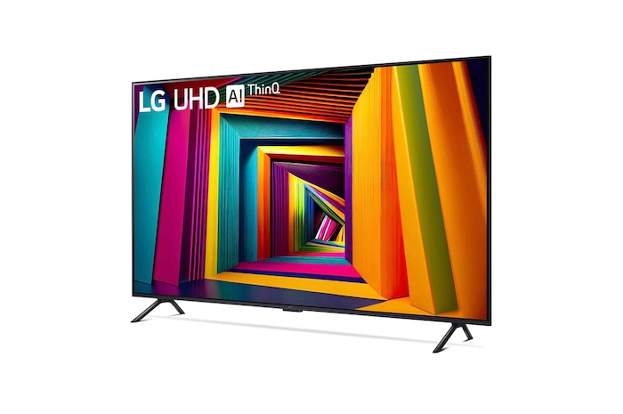 Schräg vorderansicht von links des LG UHD AI ThinQ 4K UT91 Smart TV mit lebendigem Bild auf dem Bildschirm.