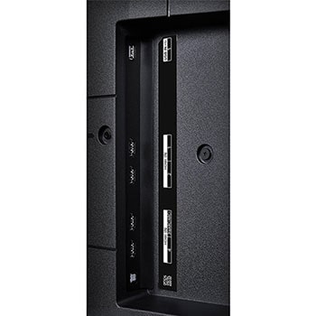 Nahaufnahme des seitlichen Anschlussbereichs des LG UHD AI ThinQ 4K UT91 Smart TV, mit CI- und HDMI-Eingang.