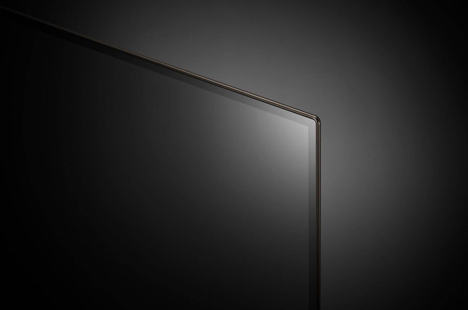 Detailaufnahme der oberen Ecke des LG OLED evo AI C4 4K Smart TV mit extrem schmalem Rahmen