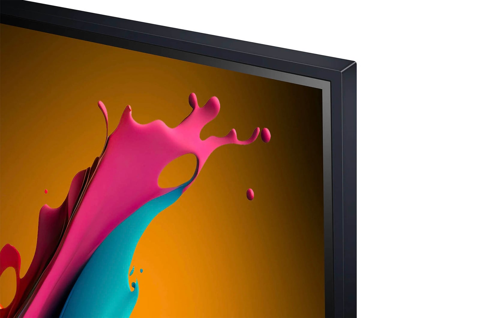 Nahaufnahme des schmalen Rahmens und des Designs der oberen rechten Ecke des LG QNED87 AI 4K Smart Fernsehers.