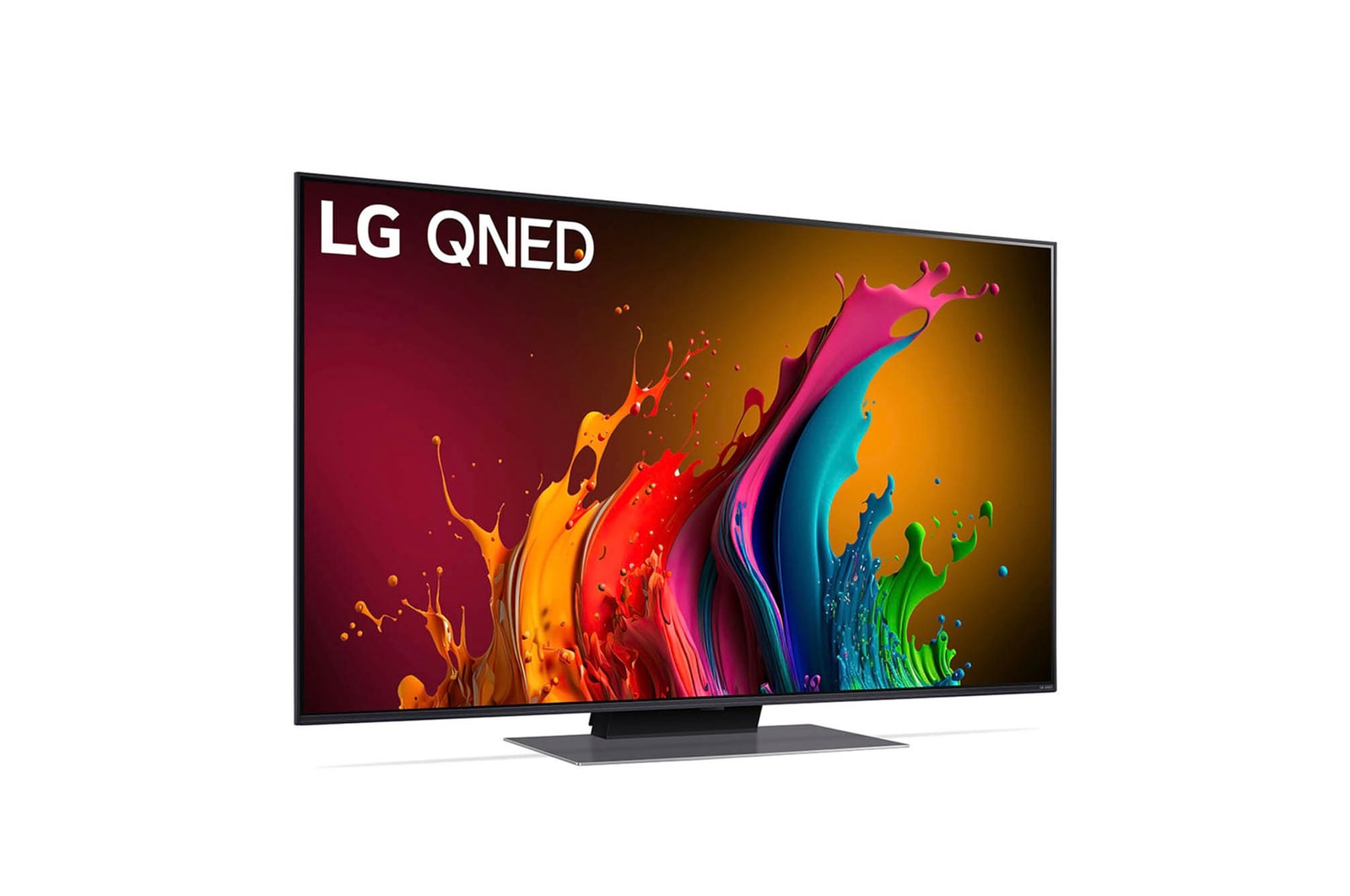 LG QNED87 AI 4K Smart Fernseher aus einer vorderen linken Perspektive, zeigt den Bildschirm mit lebendiger abstrakter Kunst.