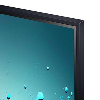 Nahaufnahme des schmalen Rahmens und des Designs der oberen rechten Ecke des LG QNED MiniLED AI QNED85 4K Smart Fernsehers.