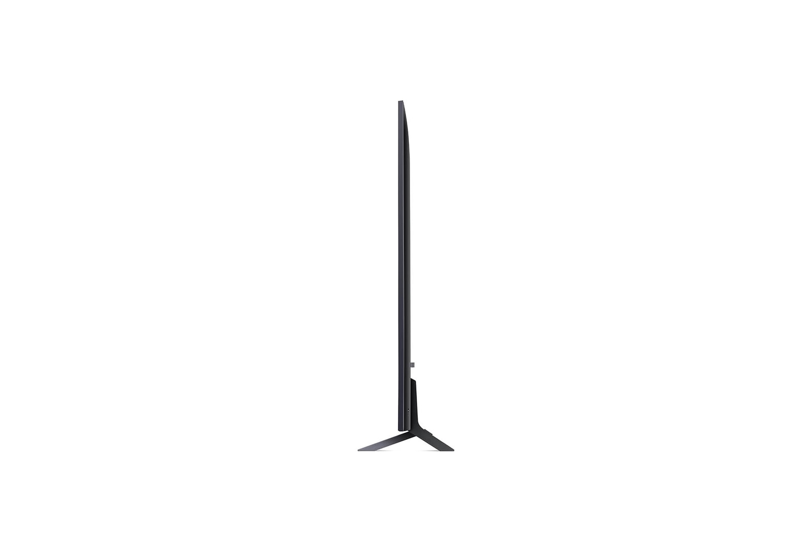 LG QNED80 AI 4K Smart Fernseher aus einer leichten vorderen linken Perspektive, zeigt Bildschirm und Standfuß.